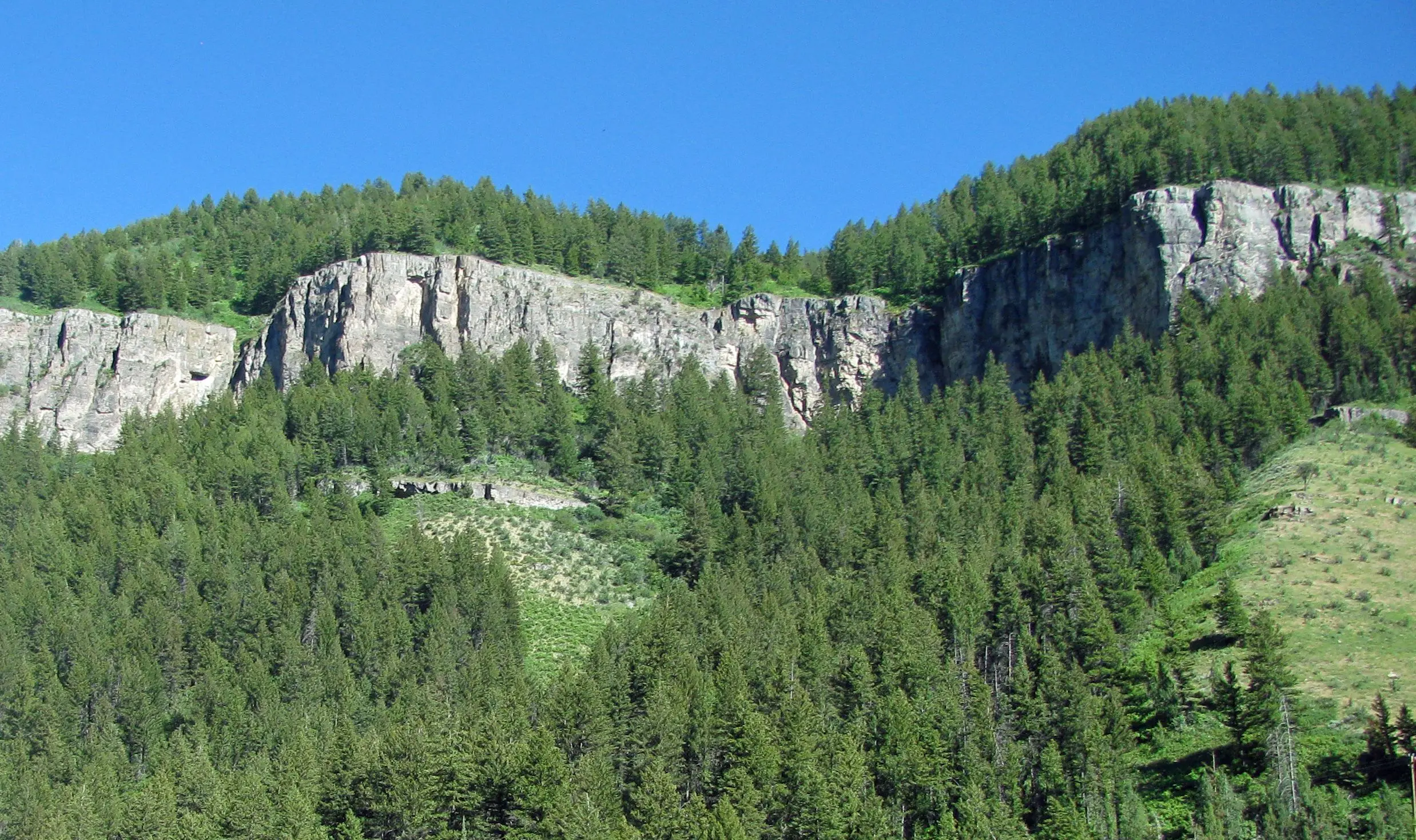 Logan Canyon, Lodgepole Limestone Formation makes up the major cliff